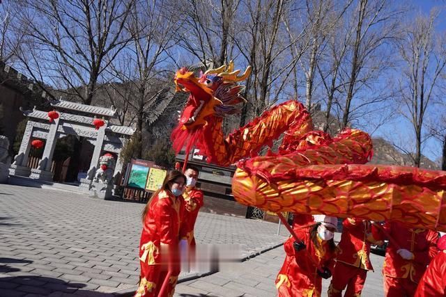 记者们|吃饺子、过大年、长城脚下看冬奥，今年这个愿景变成了现实