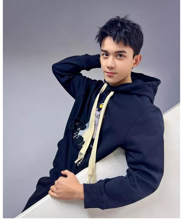 限时|LOEWE千与千寻限时系列欣赏