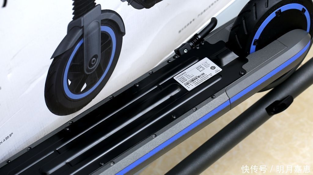 车把|女儿的暑假礼物，性能和安全都在线九号儿童电动滑板车E10体验