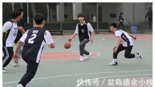 孩子|12岁男孩身高170公分,育儿医生夸:2种食物有助长高,父母