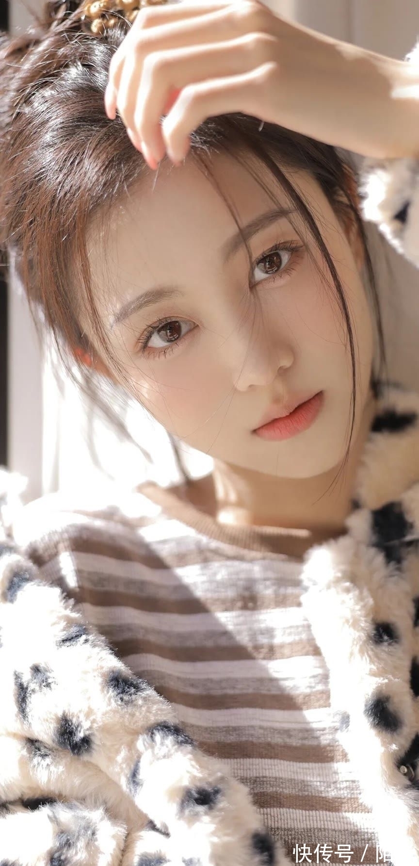 「壁纸」好在这一生兜兜转转,也曾被你温柔相待过