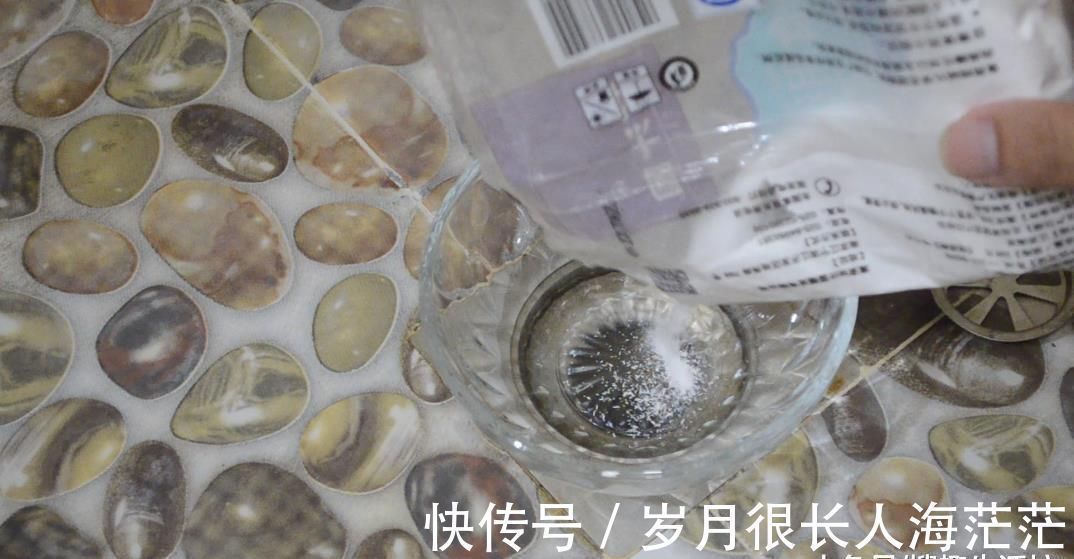 下水道里倒一碗它, 卫生间1年都不会滋生小飞虫, 简直太实用了