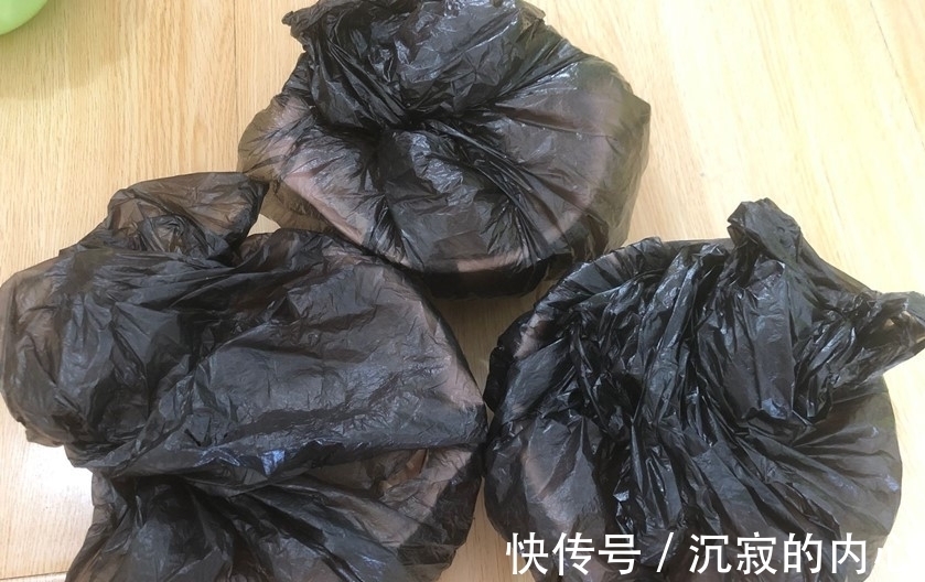 想吃豆芽不用买,教你自己在家种,4天一茬,随吃随种,特省事