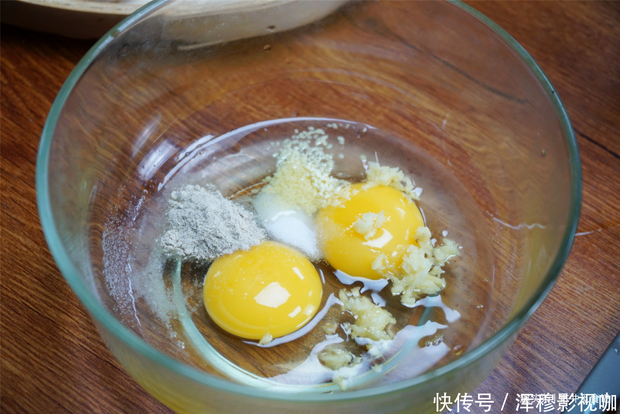 秋后|立秋后,这海鲜物美价廉,一次买5斤,煎一煎,比章鱼小丸子还香