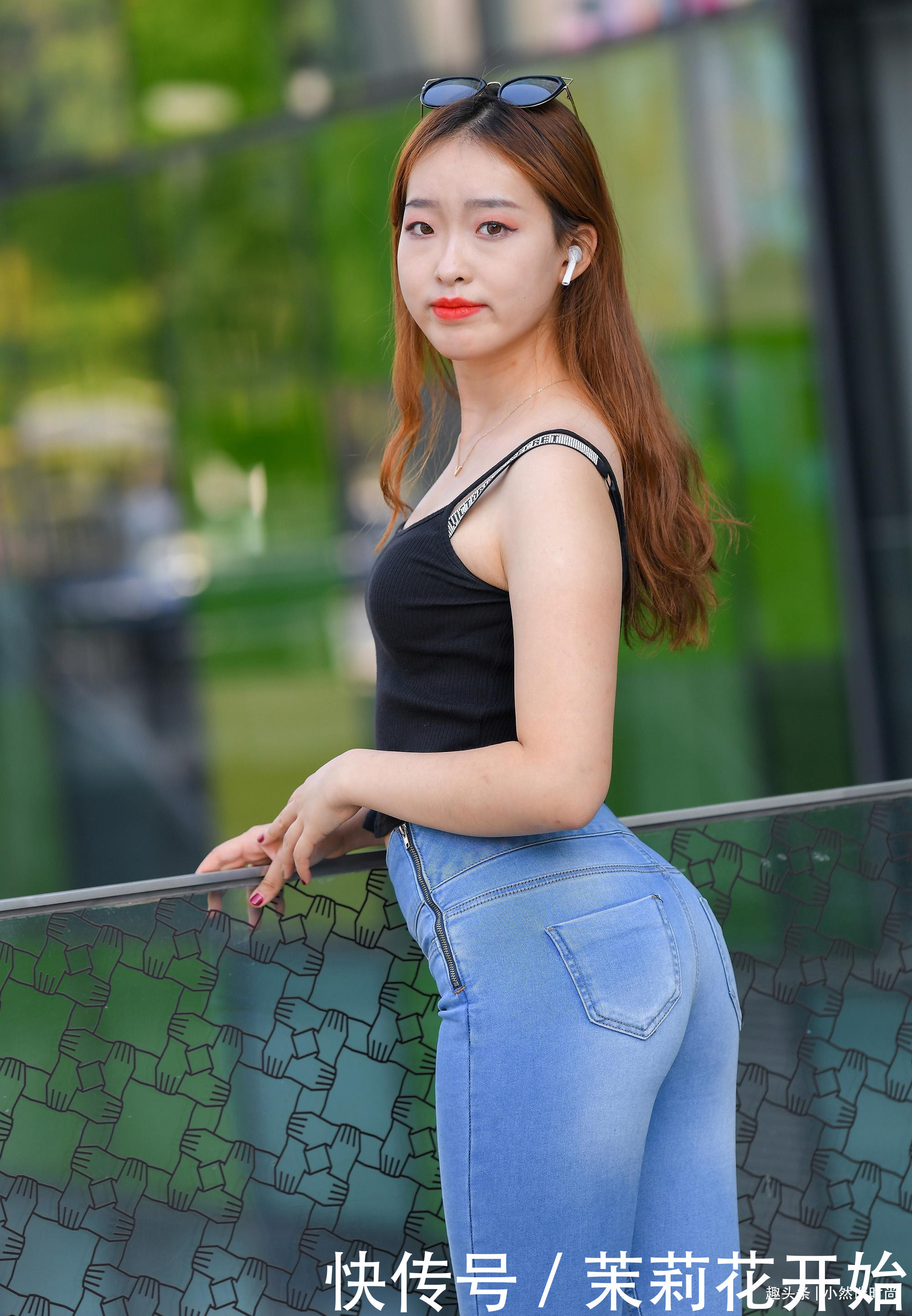 温柔|30岁以后的女人才有的奢华感,温柔如水,优雅女人更能水滴石穿