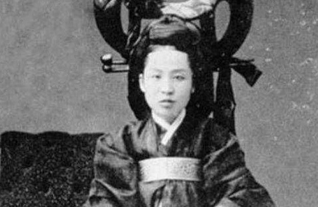 子女|袁世凯三姨太貌美如花，却一生不得宠，多年后子女揭开原因！