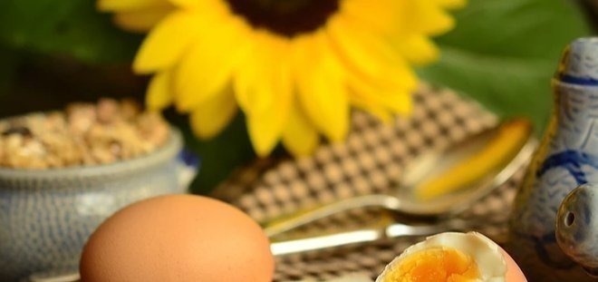 差距|每天吃一个鸡蛋和从不吃鸡蛋的人,差距还真大,看完长知识了