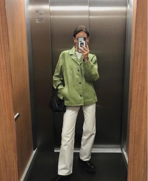 澳洲博主Jessica Alizzi是如何轻松就把简单的衣服穿出时尚感