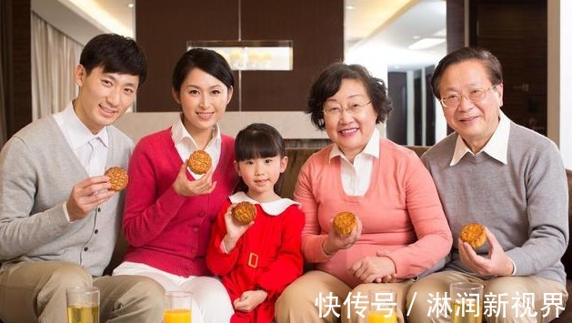 父母|女儿带30万嫁妆远嫁,5年后亲妈患癌,女婿花几百万救人,真感人