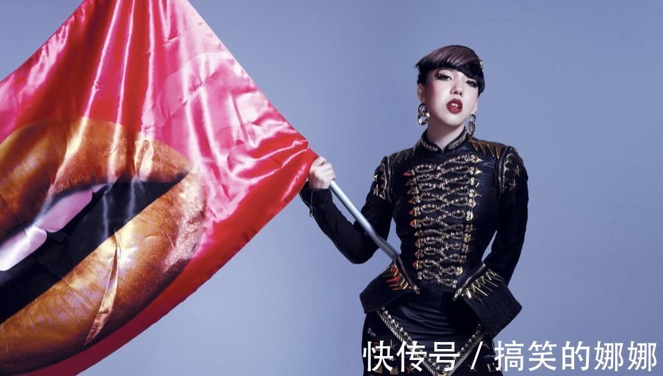 明日之子|从1.3亿代言费到县城卖唱，“消失”2年的吴莫愁，到底得罪了谁？