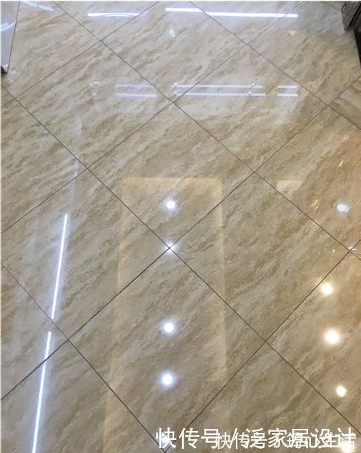 瓷砖|卫生间瓷砖要怎么选择选这种才最好,排水超快还不打滑