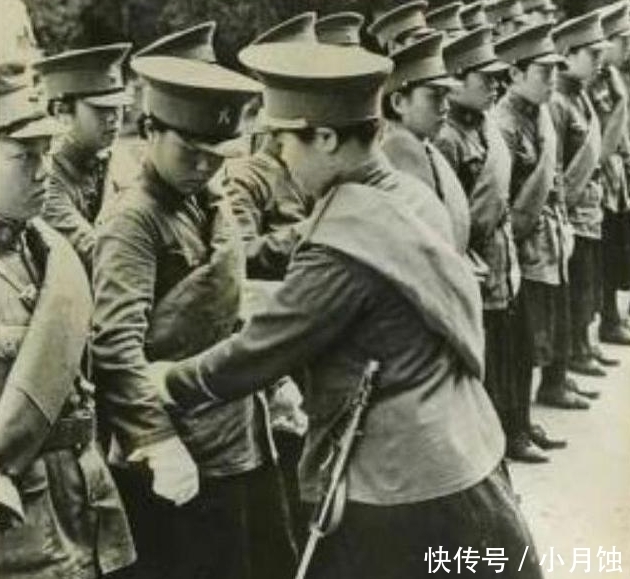 抗日战争|在抗日战争中，有一批特殊的人，她们背着特殊的东西