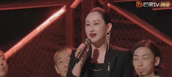 《披荊斬棘的哥哥》嫂子齊聚，唯獨(dú)少了她，因不想和情敵同臺？