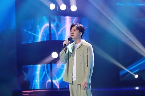 大叔|《好聲音》第四季總冠軍終于露面了，當年的大叔逆襲成了小鮮肉