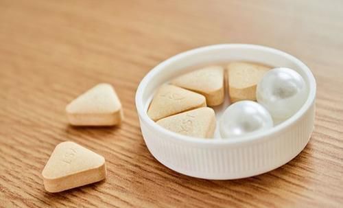 素食主义者|人过中年，肉就要少吃了？47岁女子坚持3年不吃肉，结果怎么样？