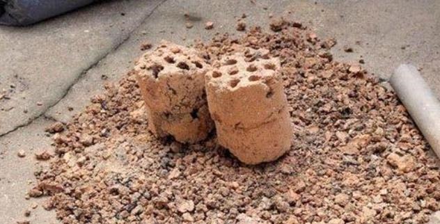 家庭养花必不可少的4种“好材料”,不花一分钱,配土透气又透水