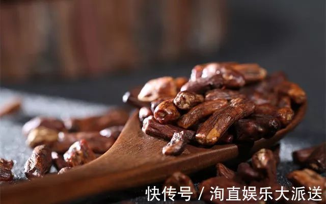 肠炎者|自己“晒干”的蒲公英，能当茶泡水喝吗有什么“禁忌”吗