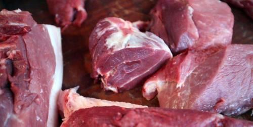 这块肉最好吃，一头猪只有五六斤，软嫩不油腻，内行买也要提前说