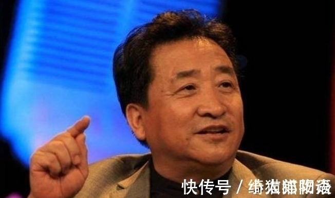 草书歌行@一个被相声耽误的书法家,姜昆的作品一尺报价一万,被说扰乱市场