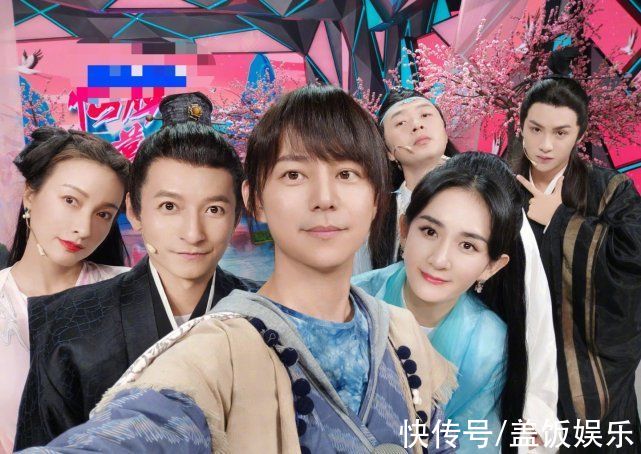 《你好星期六》开播!收视夺冠口碑却不佳,何炅独自撑场惹人心疼