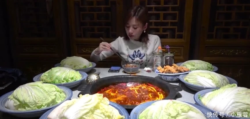 告诫|大胃王密子君点十份雪花肥牛,被告诫不可退,结果一份有半棵白菜