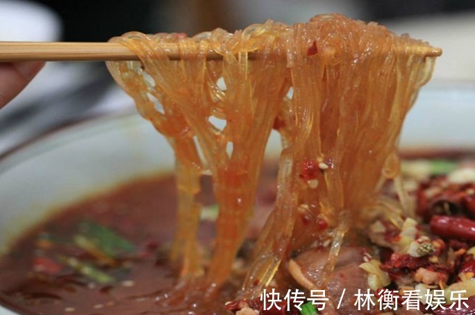 技巧|买红薯粉条，牢记3点挑选技巧，不怕买到假粉条，炒或者炖都好吃