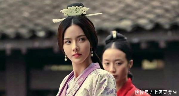 美女|她才是三国第一美女，曹操“三父子”都动心，而死后却凄惨无比