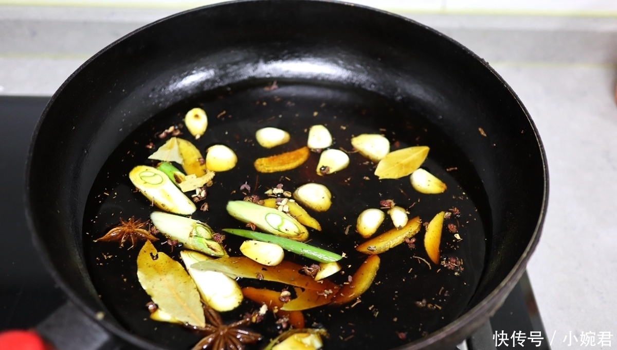 红烧带鱼15分钟出锅，不裹面粉，完整不碎入味，端上桌就光盘