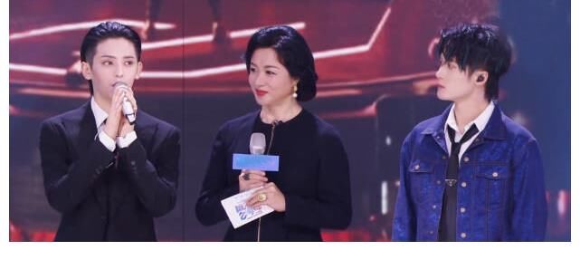 《追光吧》首播收视低迷，没了金星快乐打折，剪辑打烂了一手好牌