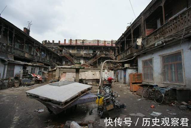 四合院#农村俗话:“人穷不求娘家忙,富贵不住东南房”,是啥意思?