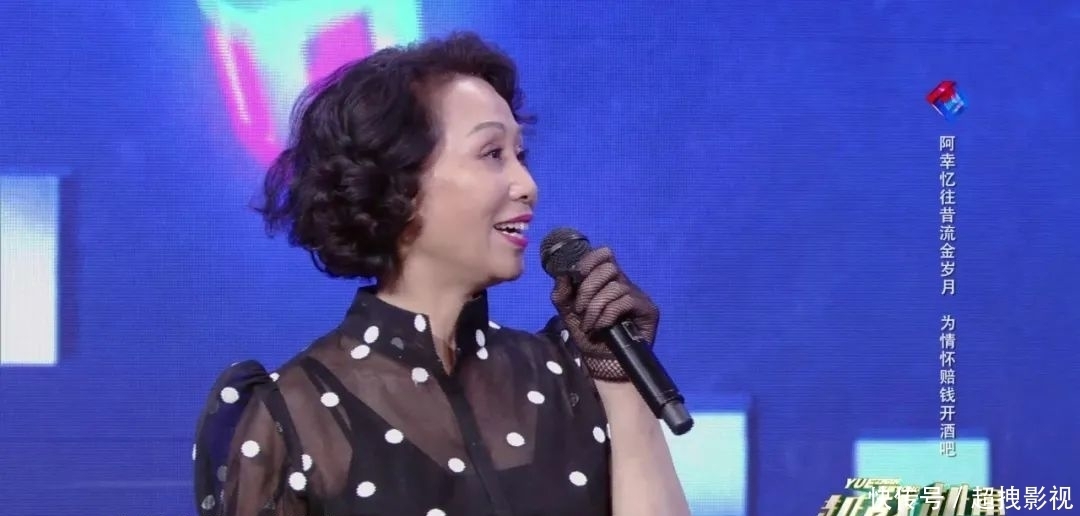 聋哑父母培养出主持人儿子，背后究竟会经历哪些艰辛 越战越勇   a5016