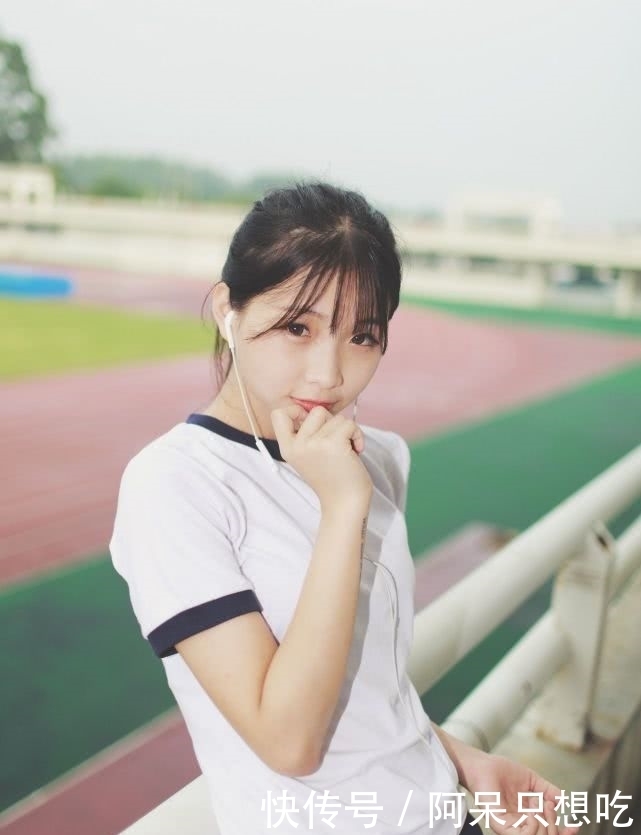 女人|皮肤再暗黄的女人,每天坚持做这4件事,素颜也能美成“婴儿脸”