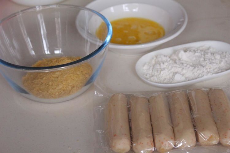 自制脆皮肠，吃起来太过瘾了，在家做无添加才健康