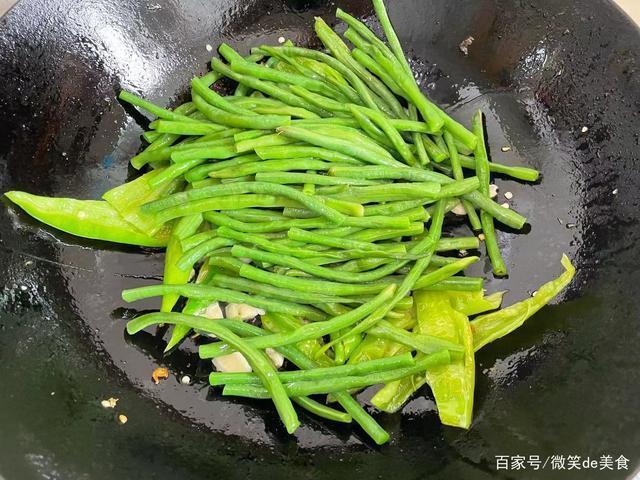 口感|它是7月的“补钙菜”，别看不起眼，夏季正是最嫩时，口感超好
