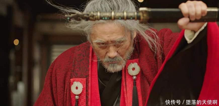 捅破|庞统死前说出六个字,捅破刘备秘密,连诸葛亮都不曾发现!