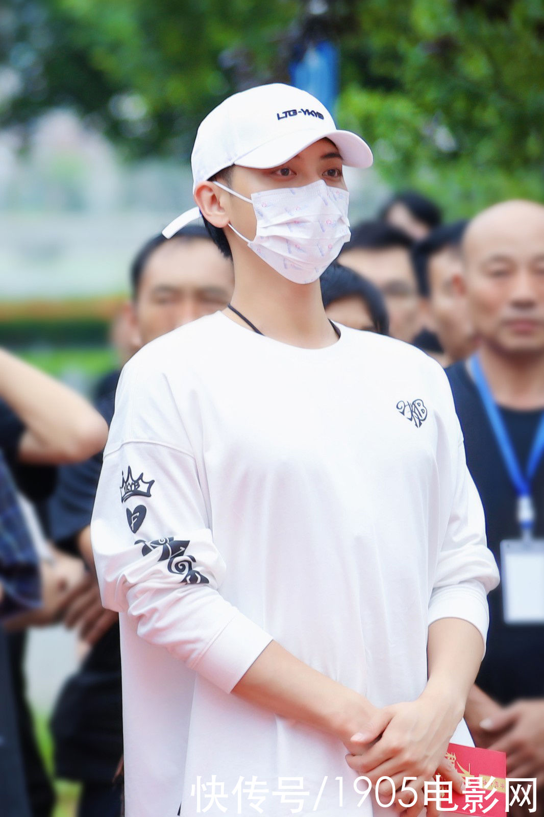 人生|黄子韬《才不要和老板谈恋爱》开机 上演双重人生