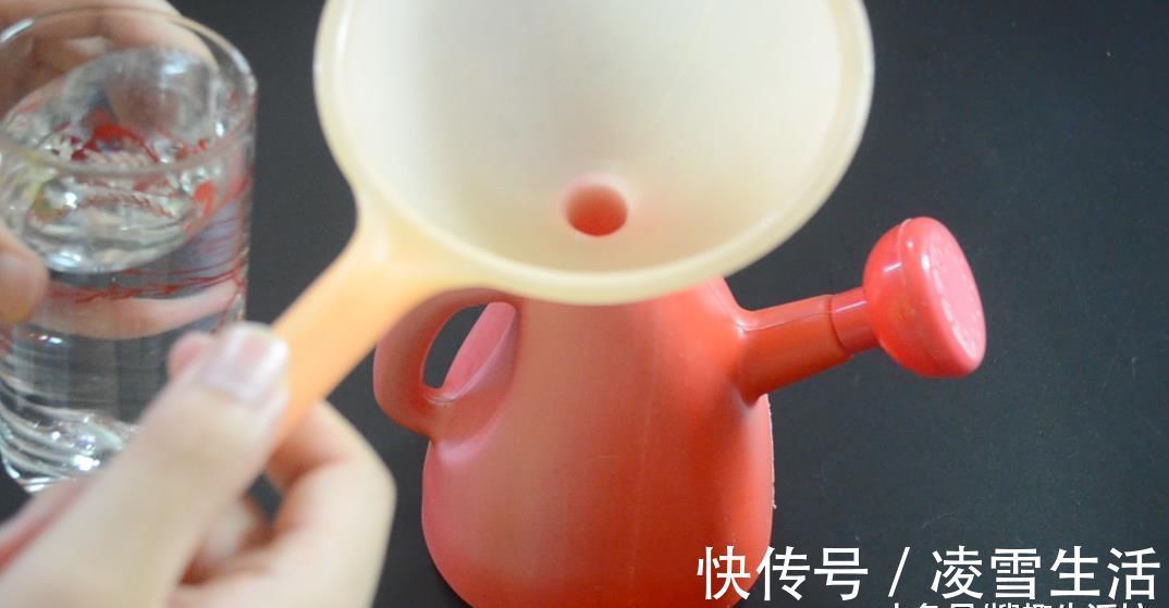 抽完烟卫生间烟味久久不散 教你一个小妙招, 1分钟快速去除烟味