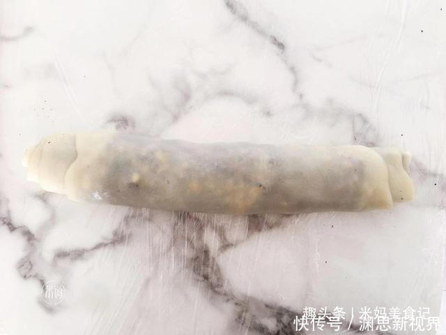 美味|过年最馋这美味,蒸一蒸卷一卷,既当点心又当零食,比年糕还好吃