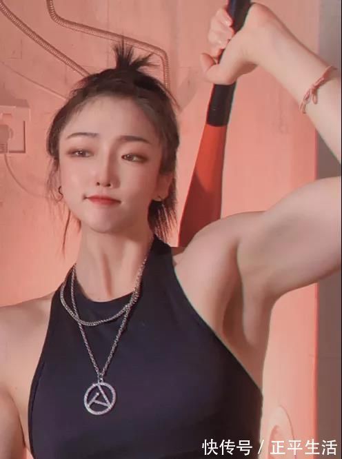 萌妹子|萌妹子变肌肉女，每日健身，严格控制饮食