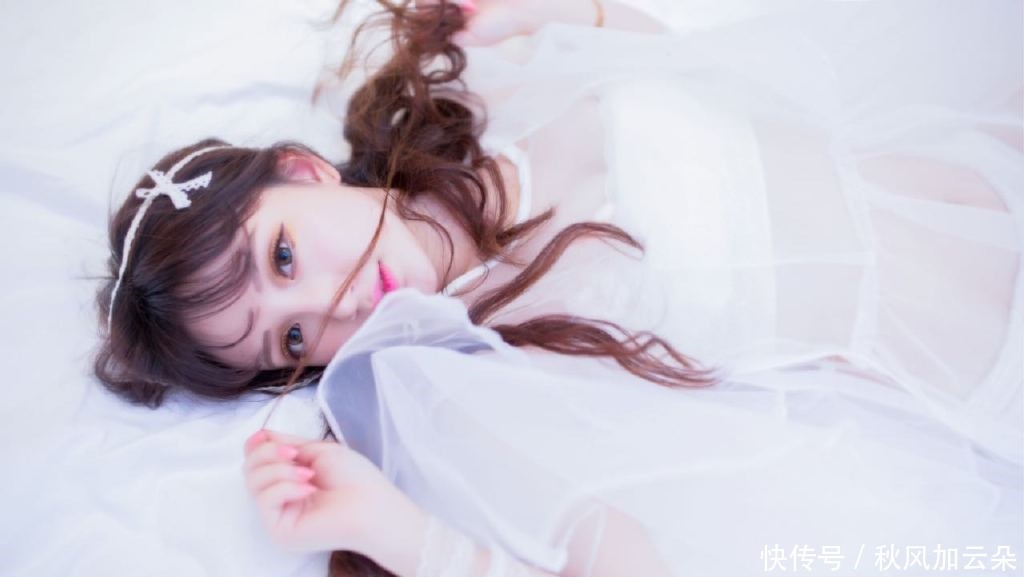 美女|靓靓聊第157期雪白公主风的白纱少女，真的是美女迷人美如画