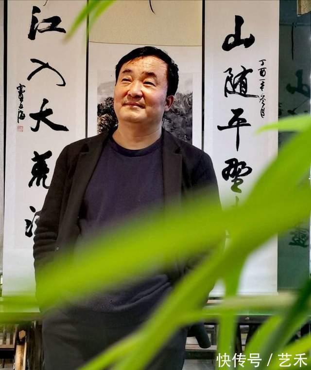 肖建！中国当代书画家窦文海——笔走龙蛇 栩栩如生