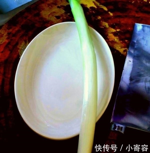 白菜炖豆腐,先放白菜还是豆腐?许多人弄错了!难怪做出来难吃!