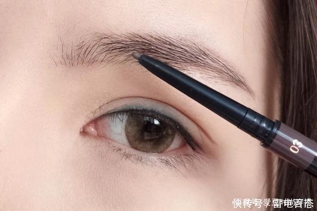 你是什么脸型,画什么眉毛!简单4步就能学会