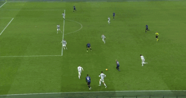 冠軍|國家德比皇馬3-2巴薩進(jìn)決賽 國米2-1逆轉(zhuǎn)尤文第六次捧起冠軍