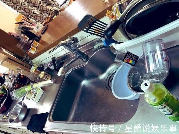 阳台上|懒惰媳妇加上邋遢丈母娘，百万新房乱成猪窝，厨房让人看了就生气