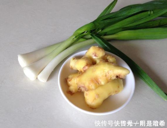 此物|生姜和此物是“天生一对”,睡前吃一点,肾气足,肝也“净”了