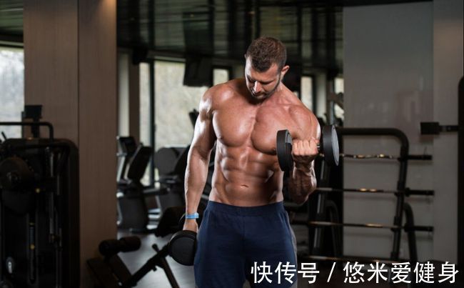 哑铃|手臂肌肉怎么练?6个动作每周锻炼2次,全面提升手臂肌肉围度