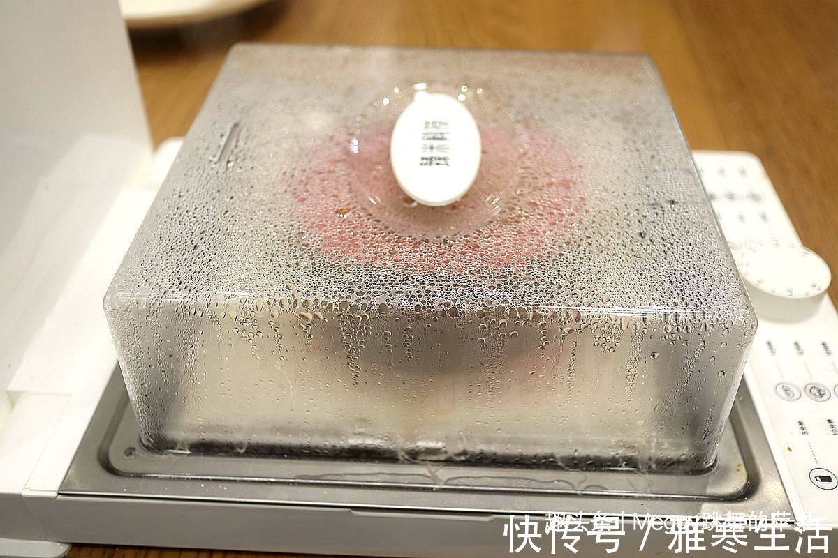 粘米粉|不用发酵的大米糕，松软弹口，最近对它特着迷，三天两头就蒸1个