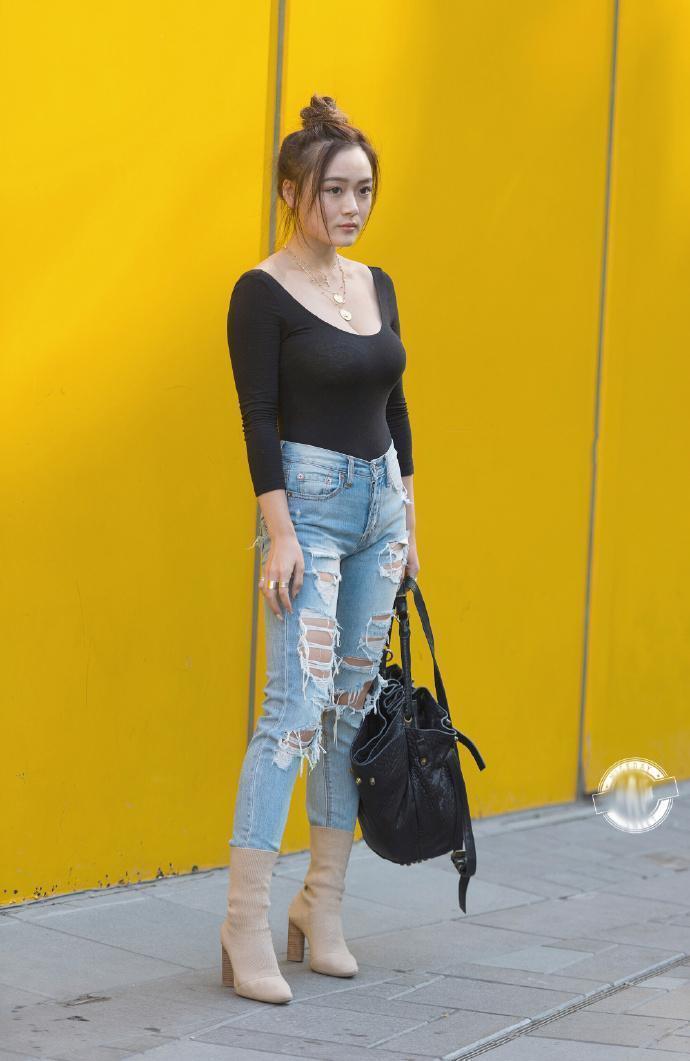 性感|可爱迷人的牛仔裤小姐姐, 身材饱满美腿修长, 美丽又性感!