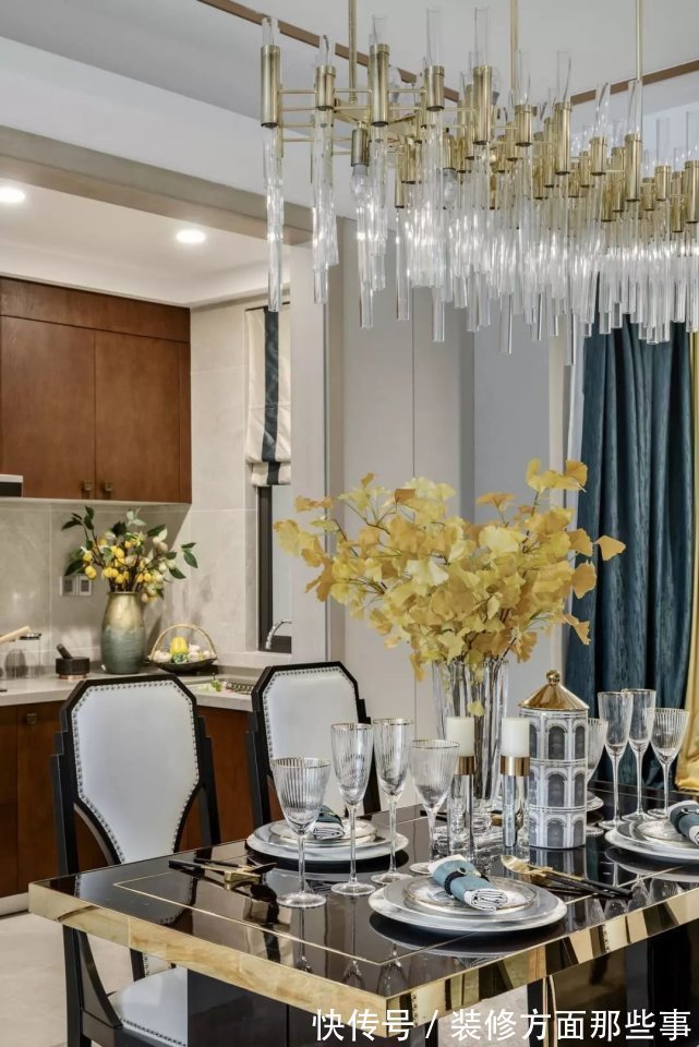 新中式|这个140平新中式,奢华又雅致!